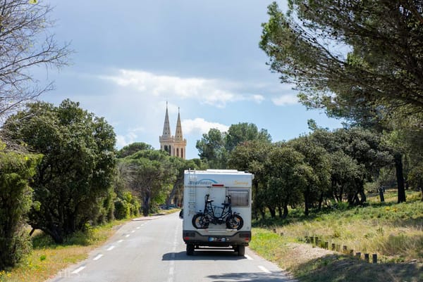 Alpilles in Provence: our walks and visits by motorhome